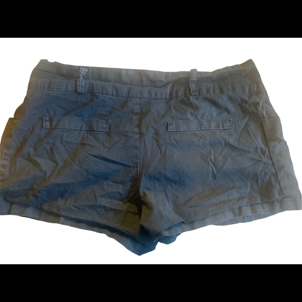 Size 9 black short shorts